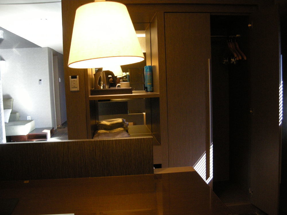 The California Hotel Seoul Seocho Exterior photo