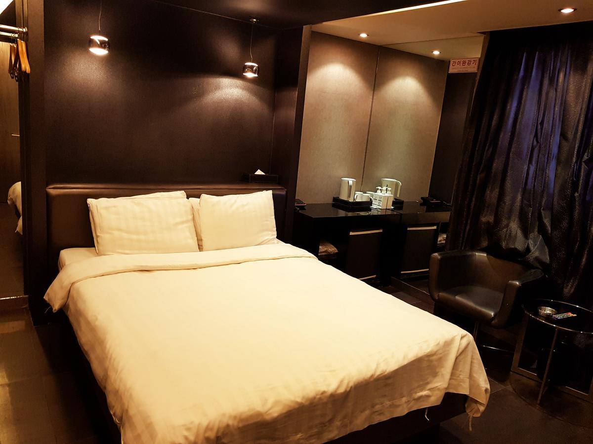 The California Hotel Seoul Seocho Exterior photo